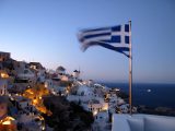 Grecia-scorcio-con-bandiera-free